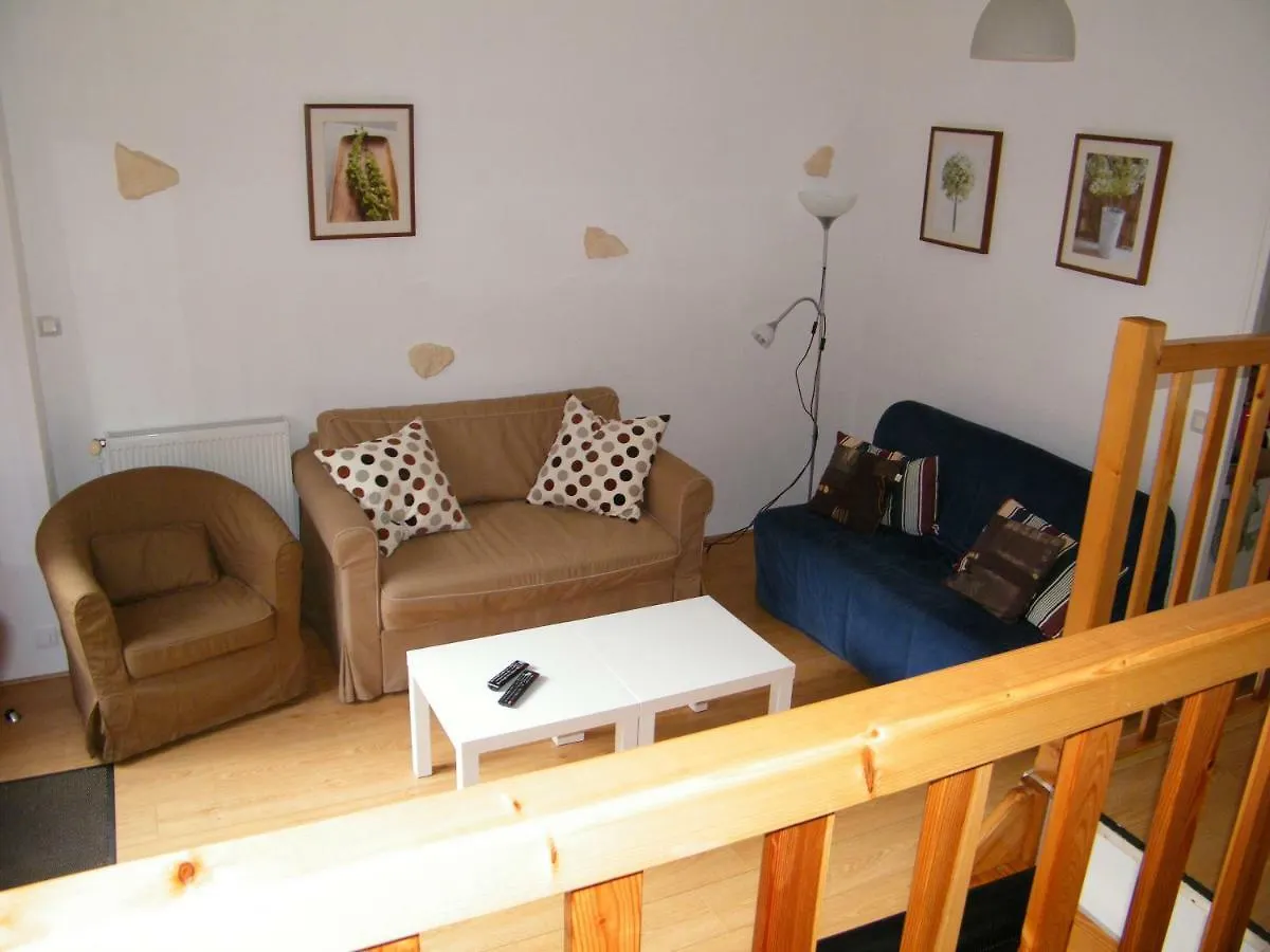 Gite Maison Neuve Grandval Apartment